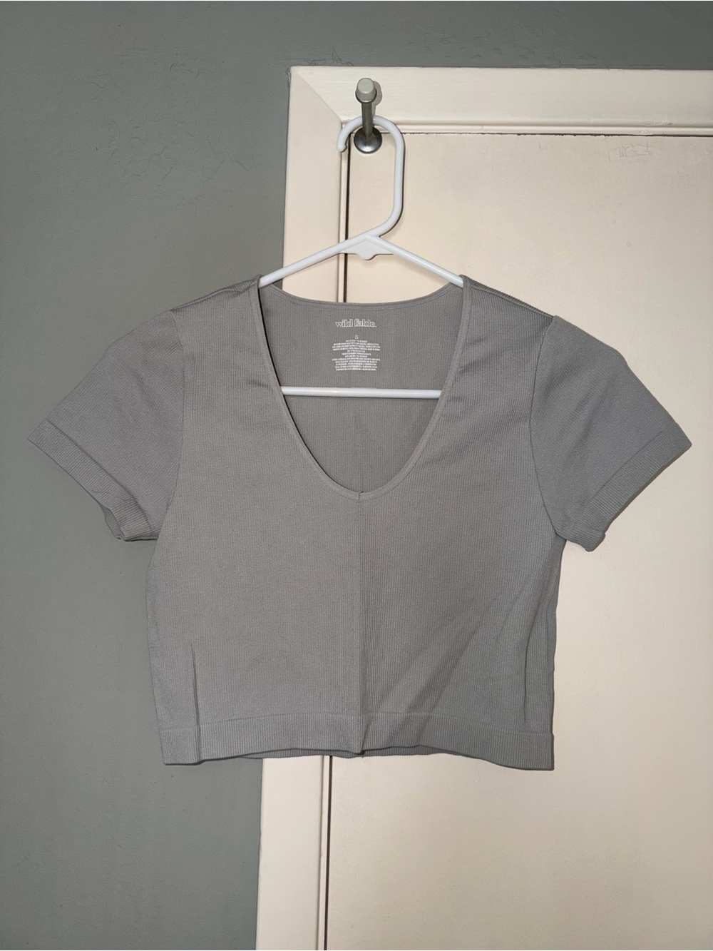 wild fable Gray Ribbed V-Neck Crop Top
